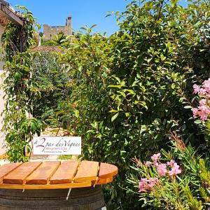 Maisons de vacances A 2 pas des vignes, hebergements et Spa, maison numero 11 a Chateauneuf du Pape : photos des chambres
