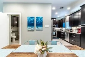 NORTH PADRE ISLAND * 3BR/3Bath*5 mins to Beach* - Flour Bluff