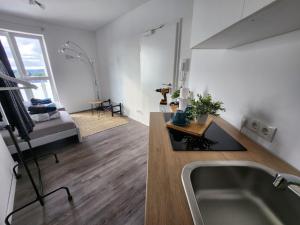 Cozy Apartment mit WIFI, Aufzug & Kostenlos Parken EL-Living