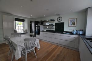 The Old Stables- charming cottage Crail
