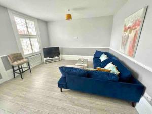 Stunning 2 bedroom ground floor Apartment