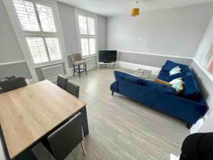 Stunning 2 bedroom ground floor Apartment