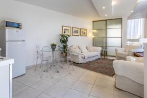Large Terrace Penthouse Sliema