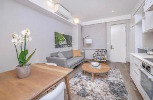 The Regency Cosy Apartment- 419