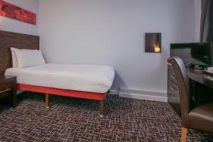 Standard Single Room room in Best Western The Stuart Hotel