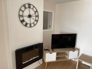 Newquay Fistral Beach View with pool