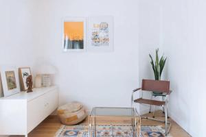 Appartements Stylish 1BD Apart for 2 - Canal Saint-Martin : photos des chambres