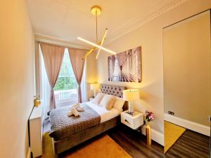 Stylish & Cosy Hyde Park Home by Tube Metro Stations with Elevator - Lift