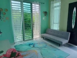 Minimalist Homestay D Pokok Sena - Kampong Joo