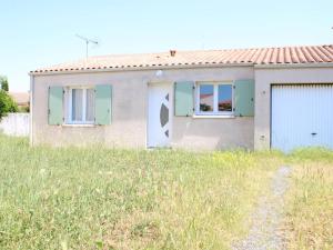 Maisons de vacances Maison Aytre, 3 pieces, 6 personnes - FR-1-246-561 : photos des chambres