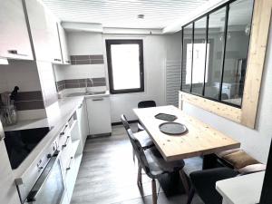 Appartements Appartement Les Gets, 3 pieces, 5 personnes - FR-1-671-124 : photos des chambres