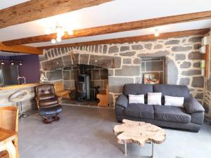 Maisons de vacances Gite Valuejols, 4 pieces, 7 personnes - FR-1-742-92 : photos des chambres