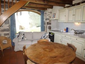 Maisons de vacances Gite Crandelles, 2 pieces, 2 personnes - FR-1-742-88 : photos des chambres