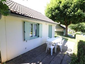 Maisons de vacances Gite Arnac, 2 pieces, 4 personnes - FR-1-742-171 : photos des chambres