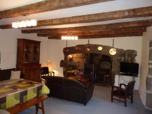 Maisons de vacances Gite Mandailles-Saint-Julien, 3 pieces, 4 personnes - FR-1-742-229 : photos des chambres