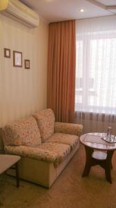 Twin Room room in Hotel Status