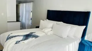 The Hide in Roodepoort-Montaque - Brinkʼs Vlakfontein