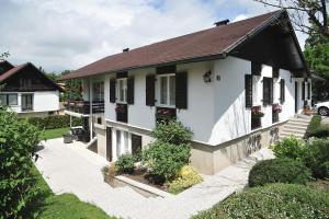 4 csillagos apartman Apartments Villa AnnaMaria Bled Szlov&eacute;nia