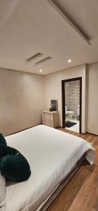 Appartement moderne, confort avec piscine et clim