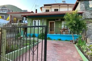 Nihtolouloudo house - Mikrá Vólvi