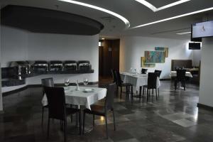Ramada by Wyndham Mexico City Santa Fe
