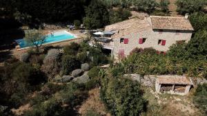 Maisons de vacances Secluded house with amazing view and swimming pool : Maison 4 Chambres