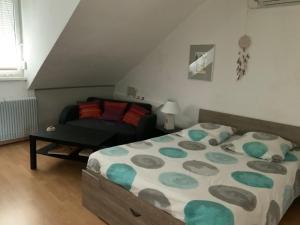 Appartements Coquet F1 Chez Francine : photos des chambres