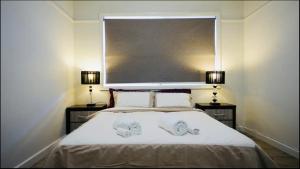 Home in Sunshine North