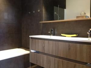 Appartements VILLA AMBIANCE (Pool) : photos des chambres