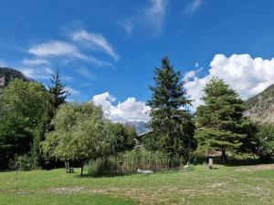 Sejours chez l'habitant Chambre aux Gorges de Daluis : photos des chambres