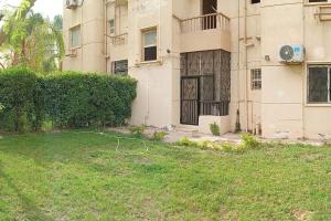 Luxury King Bed with garden-Zayed Families only