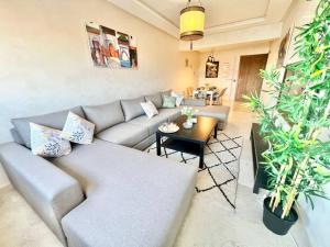 Cozy&Elegant apartmentpoolcity centerGueliz