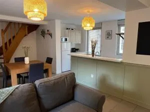 Le chaleureux. Maison à 2 pas du centre ville/proche du zoo de Beauval - Sassay