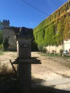 Loft + 2 chambres château Gourdet - Pugnac