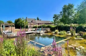 Greener Pastures - Normandy Self Catering Gites - 维尔