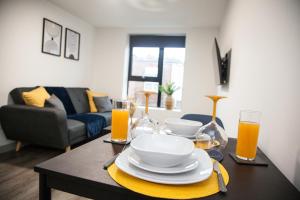 Stylish 1-BR Flat, Central Liverpool, Fast Wi-Fi, Parking