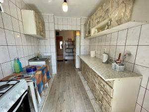 Apartament cu 2 camere, locatie excelenta