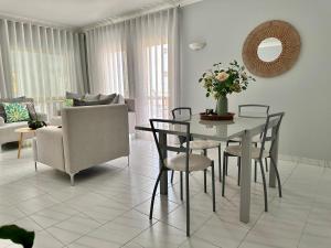 Amazing Ocean View Apt Steps from the Beach