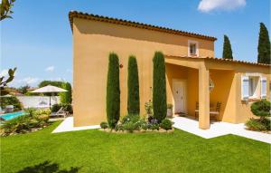 Maisons de vacances Amazing Home In Morires-ls-avignon With Outdoor Swimming Pool, Wifi And 4 Bedrooms : photos des chambres