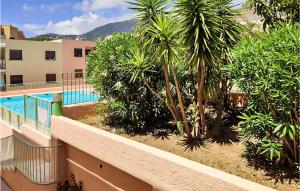 Appartements Awesome Apartment In Cavalaire Sur Mer With Outdoor Swimming Pool, Wifi And 2 Bedrooms : photos des chambres