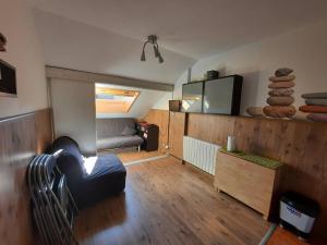 Studio lumineux, bien équipé au cœur de la station, idéal pour 2 adultes et 1 enfant. - FR-1-592-60