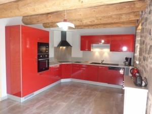 Maisons de vacances Gite Albepierre-Bredons, 3 pieces, 4 personnes - FR-1-742-512 : photos des chambres