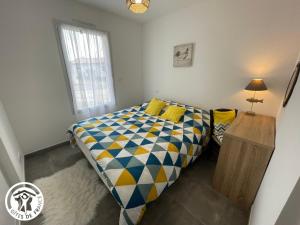 Maison PMR avec Jardin, 8 km de St-Gilles-Croix-de-Vie, 3 Chambres, Wifi et Vélos - FR-1-426-540