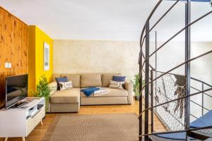Maisons de vacances 5 Family Apartments with Pool & Large Garden in Historic Pezenas Convent : photos des chambres