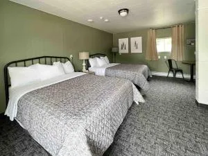 The Trail Inn - Melita, Manitoba - HWY 83, HWY 3 - Miniota