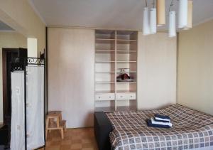 15 minutes from the Beach and city Center 7 minutes from the airport