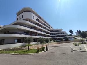 Allure Apartments