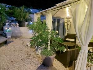 FAMILY APARTMENT ZRNKA s besplatnim parkingom