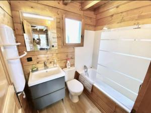 Chalets Chalet pistes 5 mn a pied vue montagne : photos des chambres