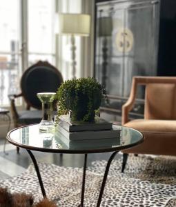 South Ken designer pad